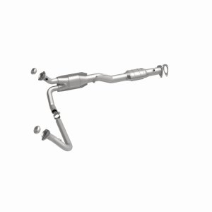 GMC Safari Catalytic Converter - Magnaflow - Direct-Fit HM Grade - `00-`05