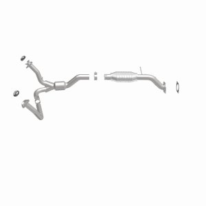 Chevrolet Blazer Catalytic Converter - Magnaflow - HM Grade Direct-Fit - `00-`05