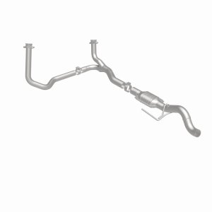 Dodge Dakota Catalytic Converter - Magnaflow - Direct Fit, HM Grade - `00-`03