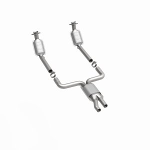 Ford Thunderbird Catalytic Converter - Magnaflow - HM Grade Direct-Fit - `04-`05