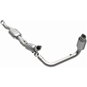 Dodge Ram 1500 Catalytic Converter - Magnaflow - Direct-Fit - `02-`03