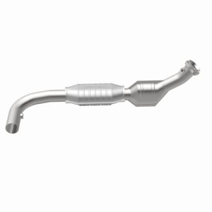 Ford Expedition Catalytic Converter - Magnaflow - Direct-Fit, HM Grade - `99-`00