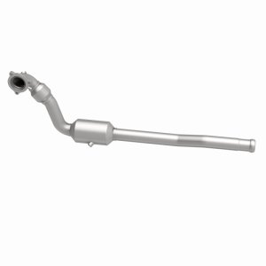 Volvo C70 Catalytic Converter - Magnaflow - HM Grade Direct-Fit - `03-`04