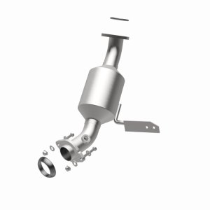 Cadillac CTS Catalytic Converter - Driver Side - Magnaflow - Direct-Fit HM Grade - `03-`04