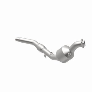 Land Rover Freelander Catalytic Converter - Magnaflow - HM Grade Federal/EPA Direct-Fit - `02-`05