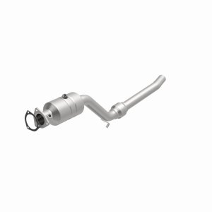 Audi A4 Quattro Catalytic Converter - Passenger Side - Magnaflow - HM Grade Direct-Fit - `02-`04