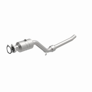 Audi A4 Quattro Catalytic Converter - Passenger Side - Magnaflow - HM Grade Direct-Fit - `02-`04
