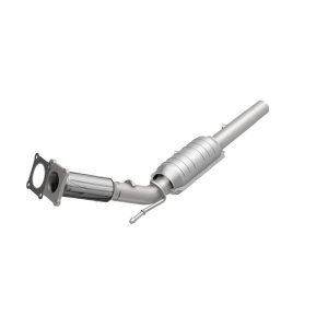 Volkswagen Beetle Catalytic Converter - Magnaflow - HM Grade Direct-Fit - `06-`10