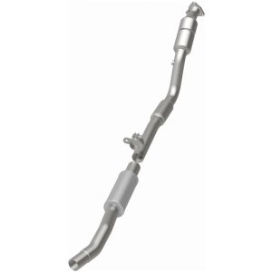 Audi A8 Quattro Catalytic Converter - Magnaflow - Direct-Fit, Federal/EPA Compliant - `04-`06