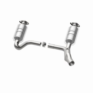 Mitsubishi Raider Performance Exhaust - Magnaflow - HM Grade Direct-Fit Catalytic Converter - 2006