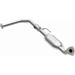 Toyota Tundra Catalytic Converter - Magnaflow - HM Grade Direct-Fit - `03-`05
