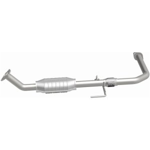 Toyota Tundra Catalytic Converter - Magnaflow - HM Grade Direct-Fit - `03-`05