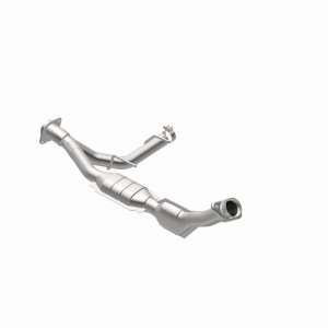 Ford Expedition Catalytic Converter - Passenger Side - Magnaflow - Direct-Fit - `03-`04