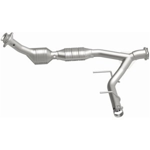 Ford Expedition Catalytic Converter - Passenger Side - Magnaflow - Direct-Fit - `03-`04