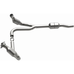 Dodge Ram 1500 Catalytic Converter - Magnaflow - HM Grade Direct-Fit - `02-`03