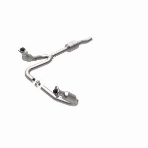 Dodge Ram 1500 Catalytic Converter - Magnaflow - HM Grade Direct-Fit - `02-`03
