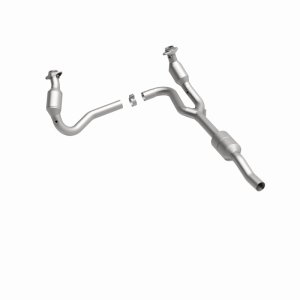 Dodge Ram 1500 Catalytic Converter - Magnaflow - HM Grade Direct-Fit - `02-`03