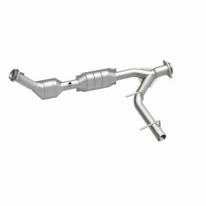 Ford Expedition Catalytic Converter - Passenger Side - Magnaflow - Direct Fit HM Grade - `03-`04