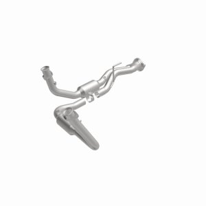 Jeep Commander Catalytic Converter - Magnaflow - HM Grade Direct-Fit - `06-`07 Jeep Commander Catalytic Converter - Magnaflow - HM Grade Direct-Fit - `06-`07