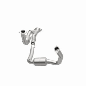 Jeep Commander Catalytic Converter - Direct Fit - Magnaflow - HM Grade - `06-`10 Jeep Commander Catalytic Converter - Direct Fit - Magnaflow - HM Grade - `06-`10