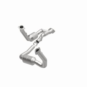 Jeep Commander Catalytic Converter - Direct Fit - Magnaflow - HM Grade - `06-`10 Jeep Commander Catalytic Converter - Direct Fit - Magnaflow - HM Grade - `06-`10