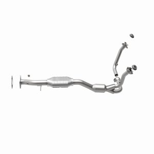 Chevrolet Blazer Catalytic Converter - Magnaflow - HM Grade Direct-Fit - `01-`05