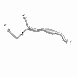 Chevrolet Blazer Catalytic Converter - Magnaflow - HM Grade Direct-Fit - `01-`05