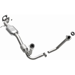 Chevrolet Blazer Catalytic Converter - Magnaflow - HM Grade Direct-Fit - `01-`05