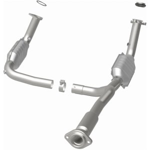 GMC Envoy XL Catalytic Converter - Magnaflow - Direct-Fit - `03-`06