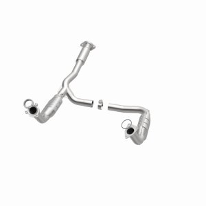 GMC Envoy XL Catalytic Converter - Magnaflow - Direct-Fit - `03-`06