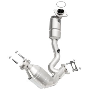 Ford Taurus Catalytic Converter - Front - Magnaflow - HM Grade, Direct-Fit - `00-`07