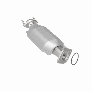 Ford Five Hundred Catalytic Converter - Magnaflow - HM Grade Direct-Fit - `05-`07