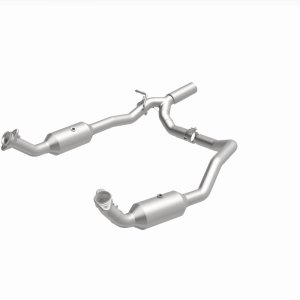 Ford E-350 Super Duty Performance Exhaust - Magnaflow - OEM Grade Direct-Fit Catalytic Converter - `17-`19