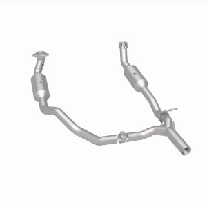 Ford E-450 Super Duty Performance Exhaust - Magnaflow - OEM Grade Direct-Fit Catalytic Converter - `17-`19