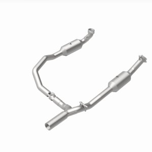 Ford E-450 Super Duty Performance Exhaust - Magnaflow - OEM Grade Direct-Fit Catalytic Converter - `17-`19