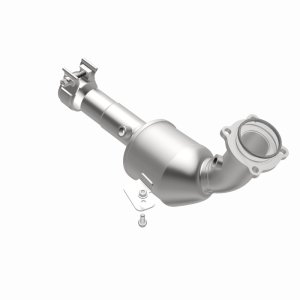 Chevrolet Camaro Catalytic Converter - Magnaflow - OEM Grade Federal / EPA Compliant Direct Fit - `16-`23