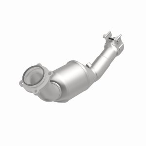 Chevrolet Camaro Catalytic Converter - Magnaflow - OEM Grade Federal / EPA Compliant Direct Fit - `16-`23