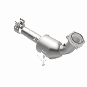 Chevrolet Camaro Catalytic Converter - Magnaflow - OEM Grade Federal / EPA Compliant Direct Fit - `16-`23