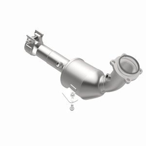 Chevrolet Camaro Catalytic Converter - Magnaflow - OEM Grade Federal / EPA Compliant Direct Fit - `16-`23