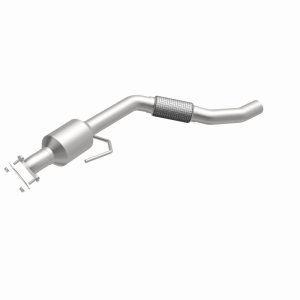 Ford Explorer Catalytic Converter - Underbody - Magnaflow - Direct Fit - `20-`24