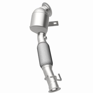 Ford Escape Catalytic Converter - Front Underbody - Magnaflow - Direct Fit - `20-`22