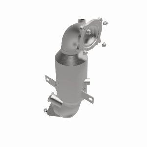 Alfa Romeo Stelvio Catalytic Converter - Single Underbody - Magnaflow - Direct-Fit - `18-`23