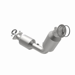Toyota Sequoia Catalytic Converter - Right - Magnaflow - OEM Grade Direct-Fit - `23-`24