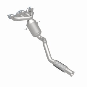 Ford EcoSport Catalytic Converter - Single - Magnaflow - Direct-Fit Manifold, OEM Grade - `18-`22 Ford EcoSport Catalytic Converter - Single - Magnaflow - Direct-Fit Manifold, OEM Grade - `18-`22