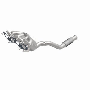 Ford EcoSport Catalytic Converter - Single - Magnaflow - Direct-Fit Manifold, OEM Grade - `18-`22 Ford EcoSport Catalytic Converter - Single - Magnaflow - Direct-Fit Manifold, OEM Grade - `18-`22