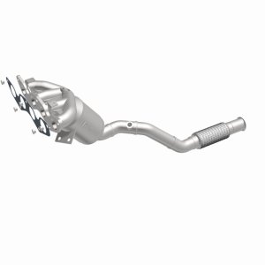 Ford EcoSport Catalytic Converter - Single - Magnaflow - Direct-Fit Manifold, OEM Grade - `18-`22 Ford EcoSport Catalytic Converter - Single - Magnaflow - Direct-Fit Manifold, OEM Grade - `18-`22