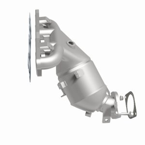 Nissan Kicks Catalytic Converter - Magnaflow - OEM Grade Direct-Fit - `18-`24