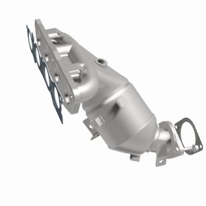 Nissan Versa Catalytic Converter - Magnaflow - OEM Grade Direct-Fit - `20-`24