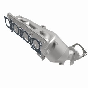 Nissan Versa Catalytic Converter - Magnaflow - OEM Grade Direct-Fit - `20-`24