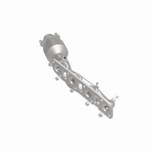 Nissan Titan Manifold Catalytic Converter - Right - Magnaflow - OEM Grade Direct-Fit - `17-`21